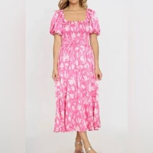 Moon River Dress Tuckernuck Pink White Floral Puff Sleeve Smocked Midi Size XS